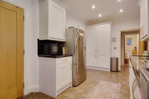 Kitchen- click for photo gallery